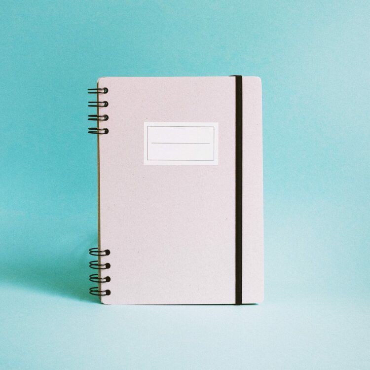 Sketchbook / A5 grey